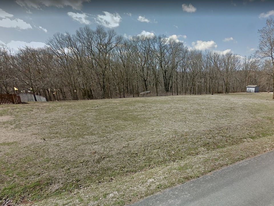 2nd image of Hebrides Ln