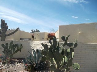 2025 N Swan Rd, Tucson, AZ 85712