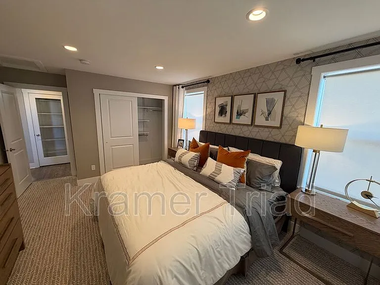 7889 Arimoore Dr — Photo 25