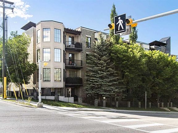 2nd image of 2307 E 14th St SW #303