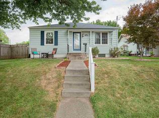 1900 33rd St, Moline, IL 61265