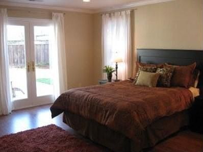 5th image of 2268 Bray Ave