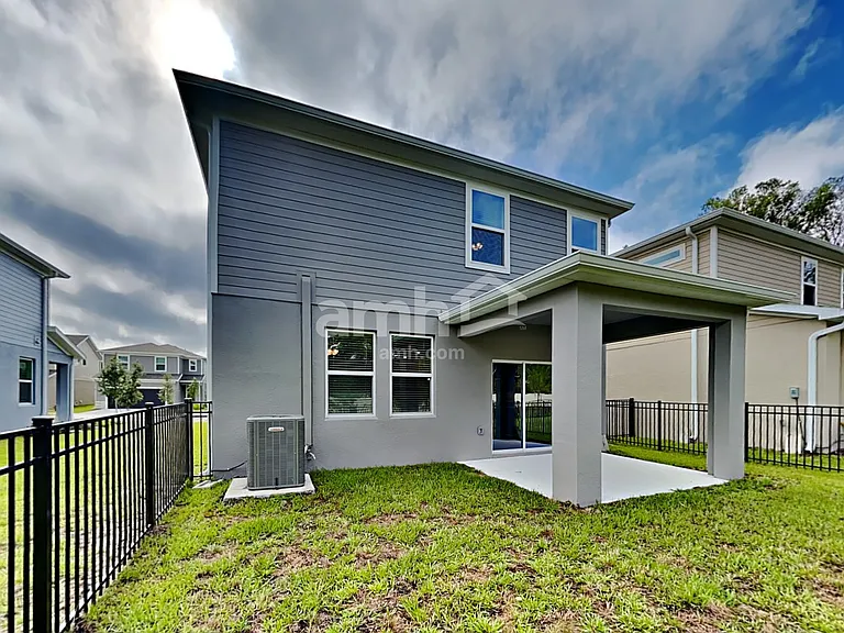 22485 Bellini Cir — Photo 29