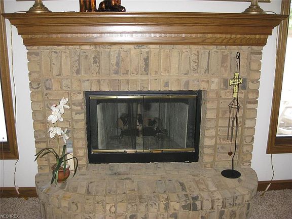 3rd image of 564 Anna Dean Ln