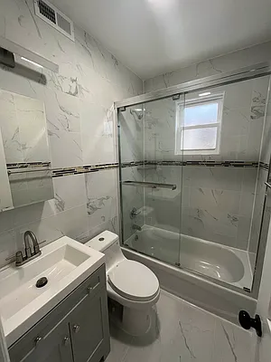 Rented by Peace of Mind Realty | media 9