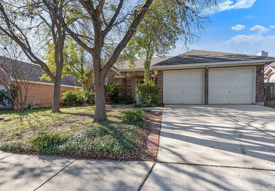 1st image of 8218 Parkland Hills Dr