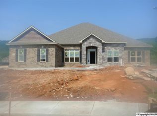 7304 Fauna Cir, Owens Cross Roads, AL 35763