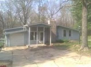 9989 Frazier Dr, Hillsboro, MO 63050