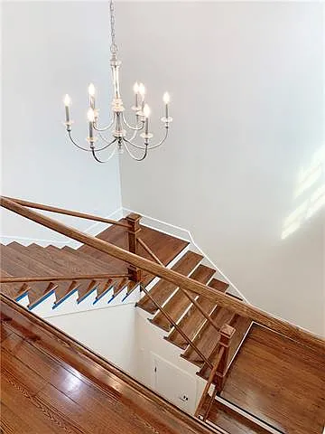 1038 Montegut St — Photo 41