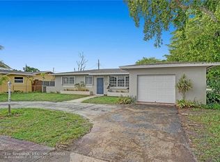 7040 SW 8th St, Pembroke Pines, FL 33023
