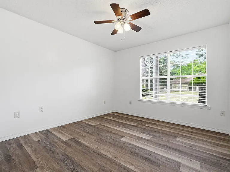 1755 Hopper St — Photo 34