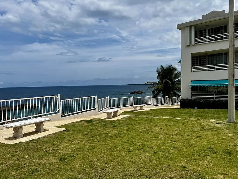 Cond Mar Chiquita Apt 6A-2 — Photo 8