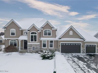 17545 Gates Landing Dr, Chagrin Falls, OH, 44023