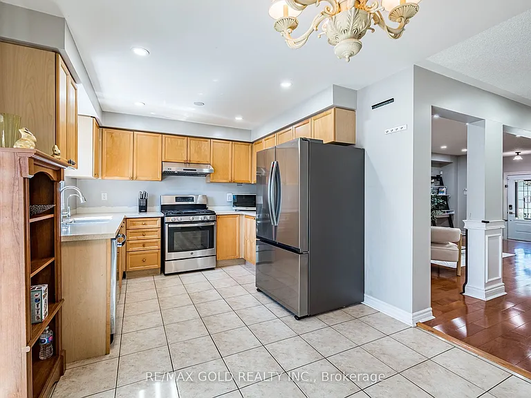 7 Roadmaster Ln — Photo 12
