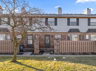 2071 Vine Way Dr APT 79, Canton, MI 48188
