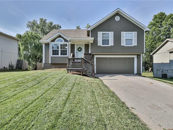 9102 E 52nd Ter, Kansas City, MO 64133