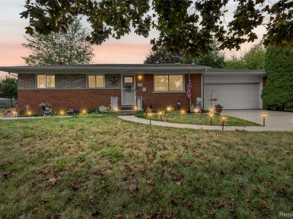 6815 Apache Trl, Westland, MI 48185