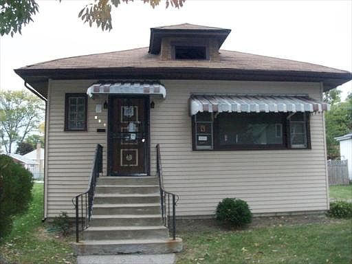 1st image of 315 24th Ave