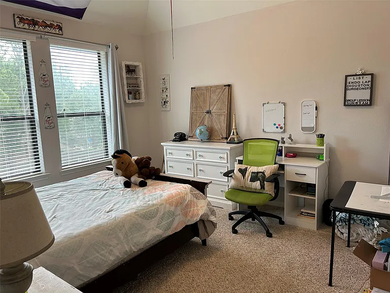 2746 Kings Retreat Cir — Photo 15