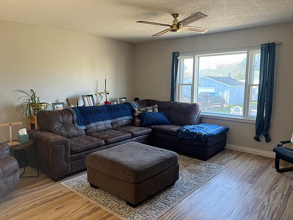 3rd image of 508 Adams Ave