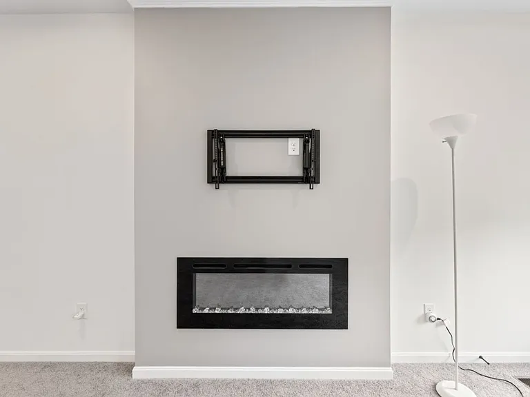 10046 Windcrest Farms Ln — Photo 12