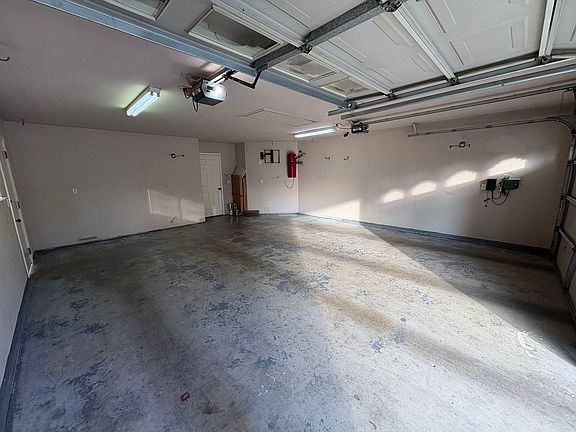 2nd image of 2107 S Tommy Ct