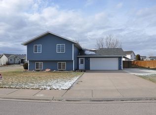 10055 Bellingham Dr, Summerset, SD 57718