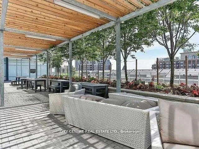365 Prince Of Wales Dr #601 — Photo 36