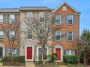 4397 Sutler Hill Sq, Fairfax, VA 22033