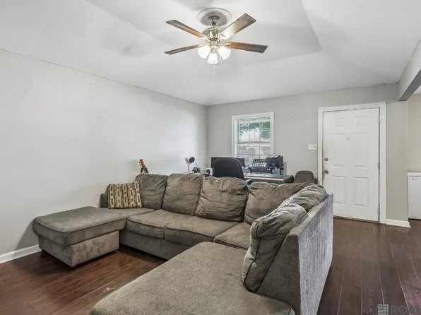 1600 Van Arpel Dr, La Place, LA 70068