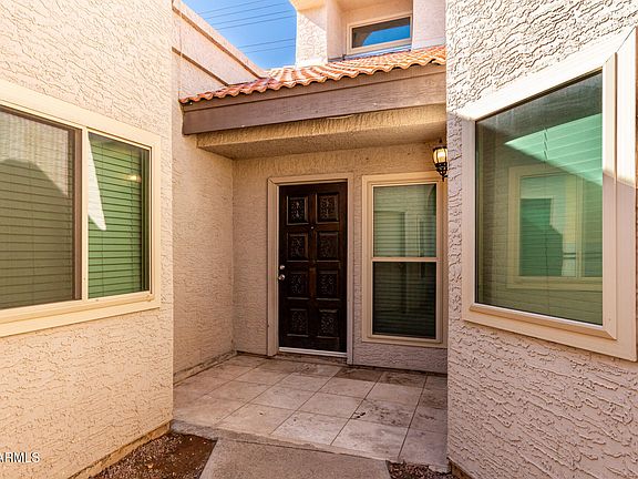 3rd image of 562 N ASPEN Drive