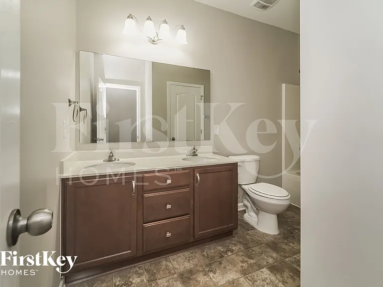 12810 Swann Branch Dr — Photo 8