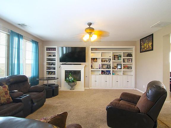 5th image of 37147 Paintbrush Dr