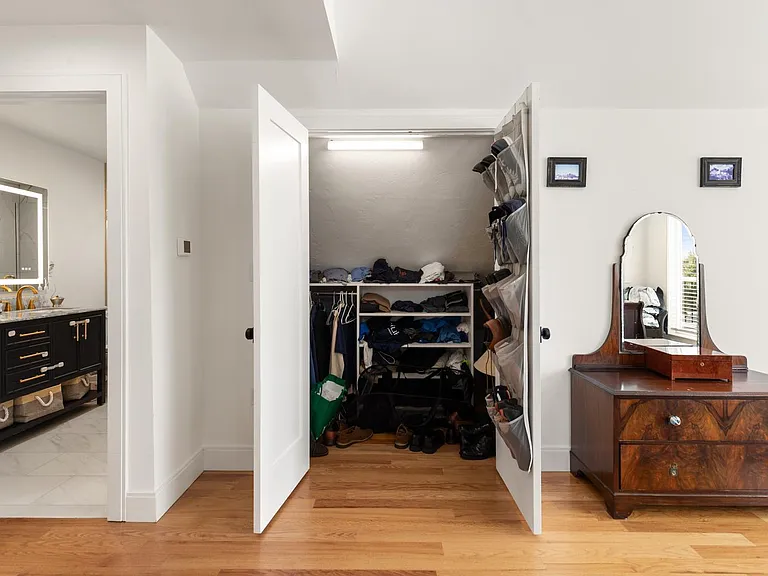 27 Hancock St #2 — Photo 16