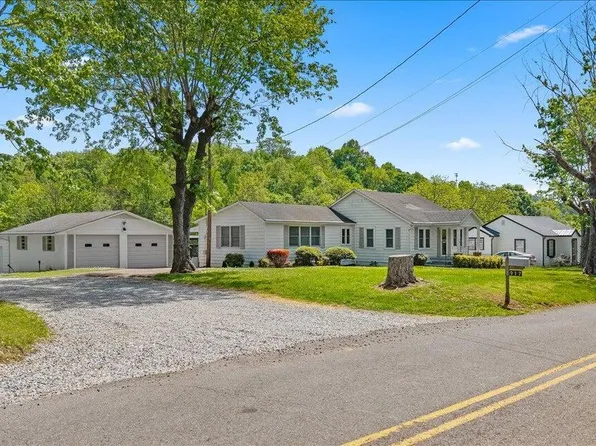 917 Central Ave, Athens, TN 37303