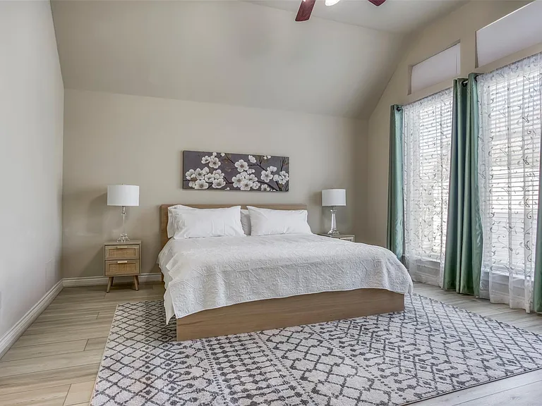 29114 Davenport Dr — Photo 20