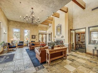 1461 E Torrey Pines Ln, Chandler, AZ 85249