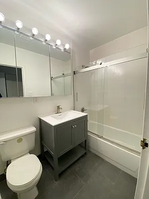 Rented by MOTION New York | media 11