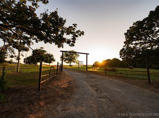 15875 New Lake Rd, Henryetta, OK 74437