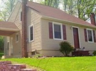 671 Fairmont Ave, Mohnton, PA 19540