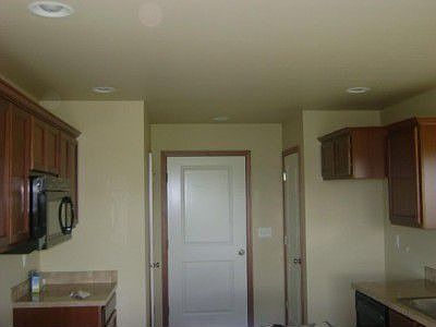 2nd image of 2200 Greenview Cir 41 #41