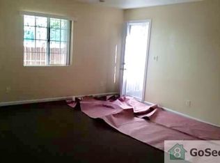 4513 Hooper Ave, Los Angeles, CA 90011
