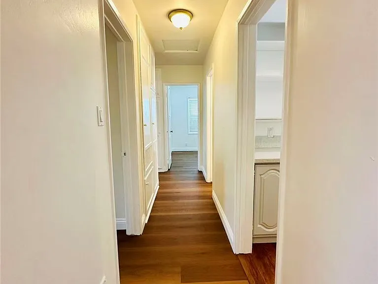 400 E Fernfield Dr — Photo 9