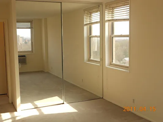 Rented by Metro Garden Realty NYC | media 14