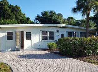 316 W Seminole Dr, Venice, FL 34293