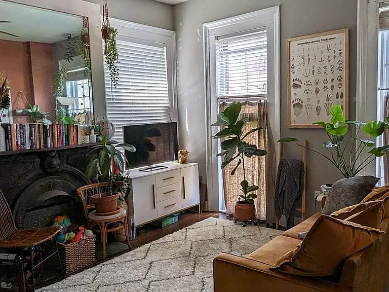 111 Troup St #1 — Photo 5