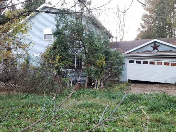 11965 Cummings Rd, Cato, NY 13033