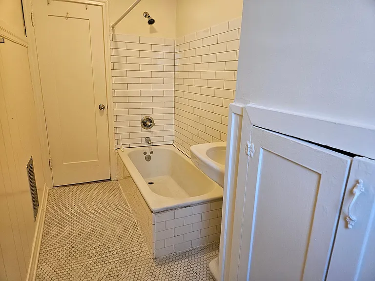 3109 Berkeley Ave — Photo 12