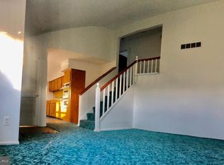 2 Brennen Ct, Newark, DE 19713