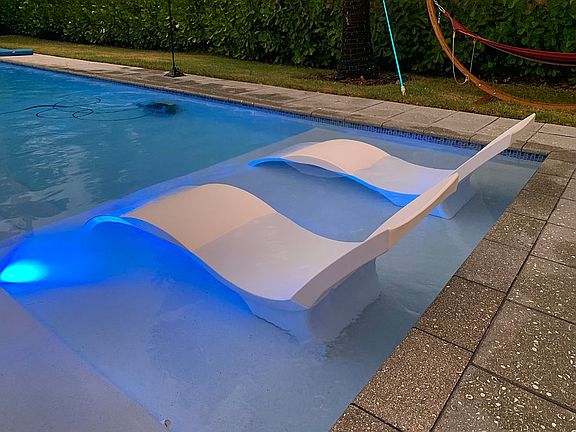 In Pool Lounge Chairs